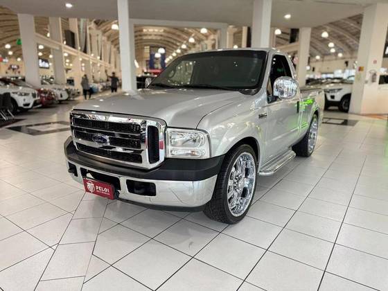 FORD F-250 3.9 XLT 4X2 CS DIESEL 2P MANUAL